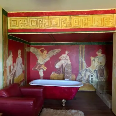 Extravagantes Haus Mit See- Und Bergblick, 