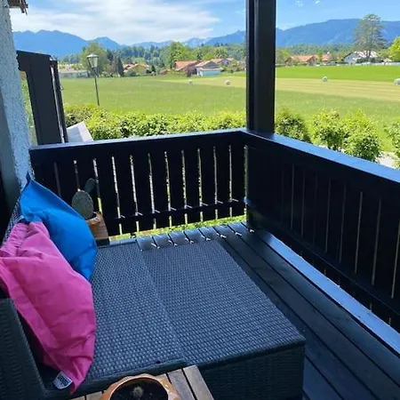 Extravagantes Haus Mit See- Und Bergblick, 